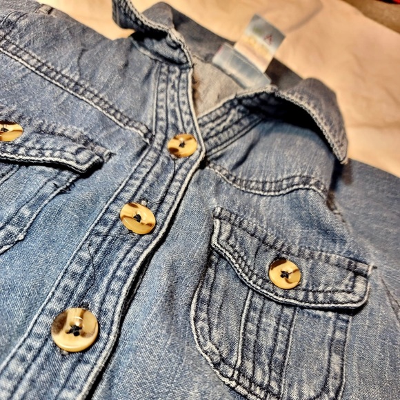 Denim girl’s dress with buttons - Picture 2 of 4